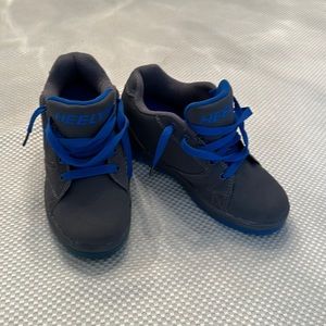 Heelys roller shoe Youth Size 5